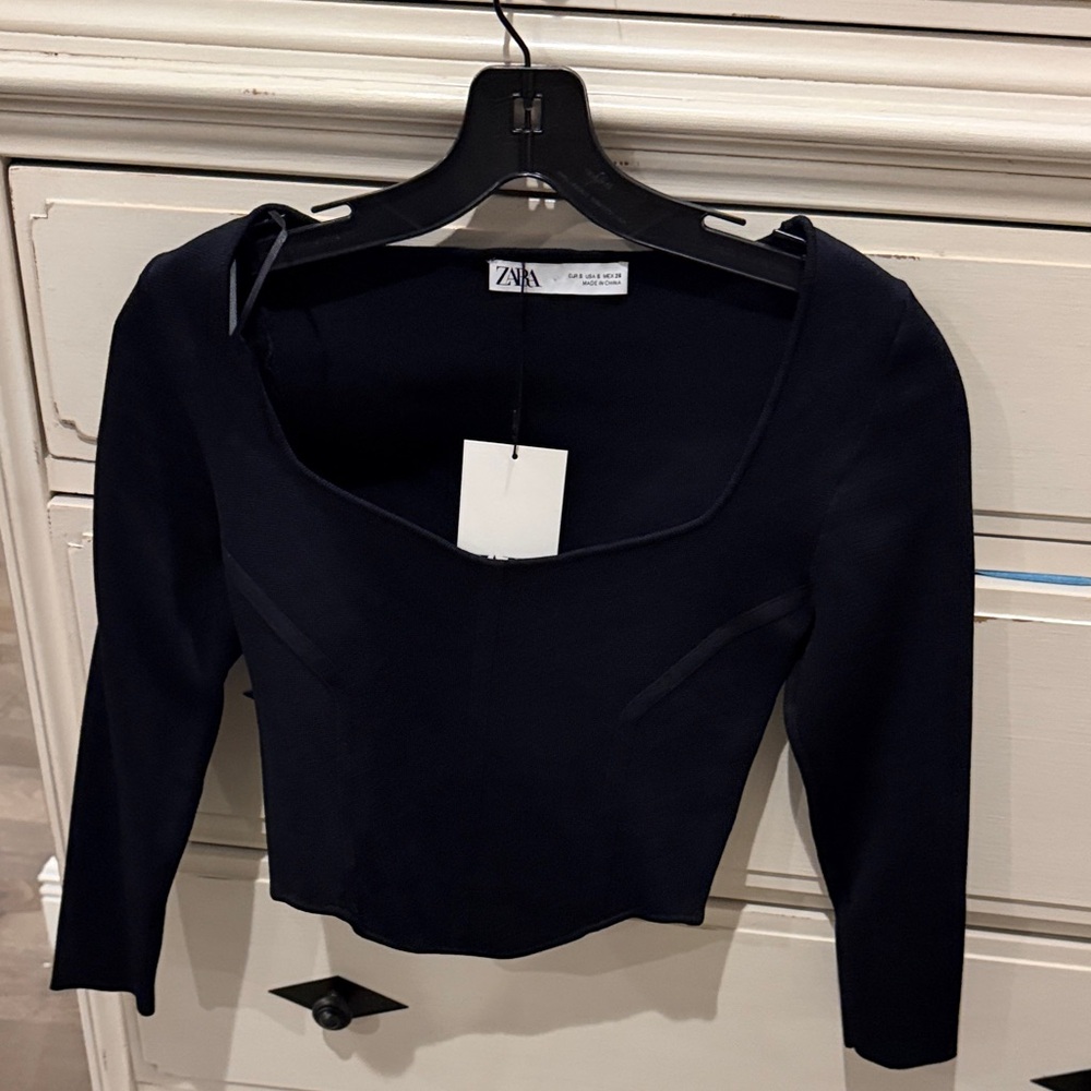 Zara Women's Navy Blue Blouse